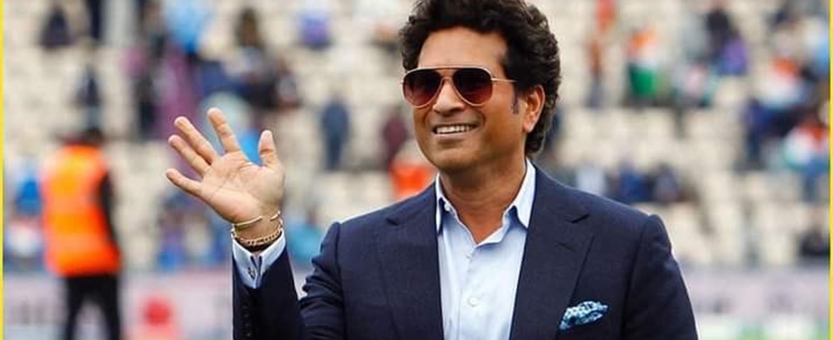 Indian legend Sachin Tendulkar chose the best XI of his choice where he emphasizes performance and talent.