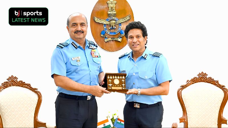 'Blues Forever' - Sachin Tendulkar's photos with Air Chief Marshal VR Chaudhari grab spotlight