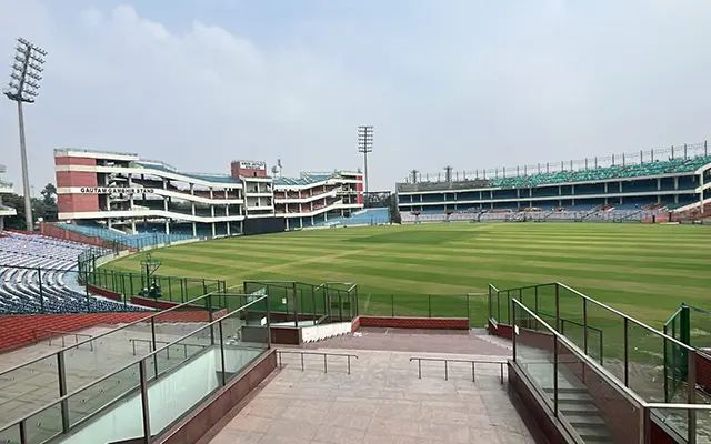 ODI World Cup 2023 वर्ल्ड कप से पहले बदली अरुण जेटली स्टेडियम की आउटफील्ड सोशल मीडिया पर फोटो हुई वायरल