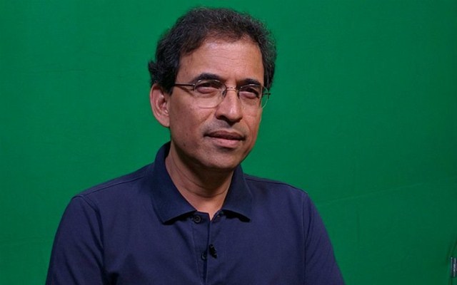 'Can you put out the whole clip please?’ - Harsha Bhogle left infuriated after allegedly cropped RCB-Kohli clip goes viral