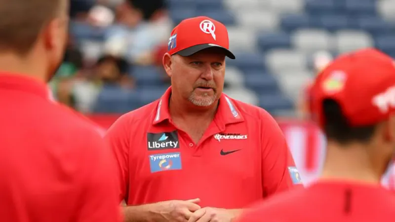 Melbourne Renegades poised to release head coach David Saker